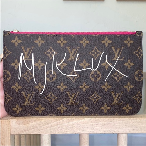 Brand New ✨RETIRED✨LOUIS VUITTON 💖Neverfull MM/GM Monogram/Pivoine Pochette💖 - Picture 2 of 11